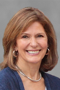 Julia Miner