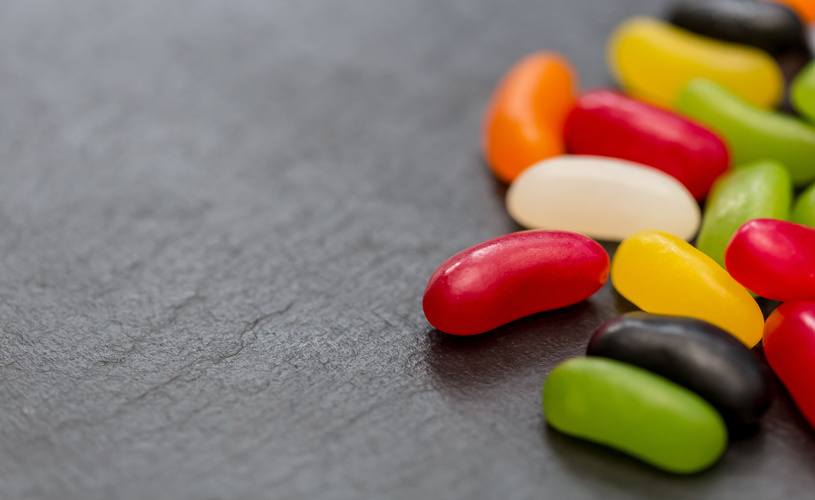 Have Eccles School researchers Davidson Heath and Matthew Ringgenberg solved the so-called "green jelly bean problem" when it comes to a popular experiment?